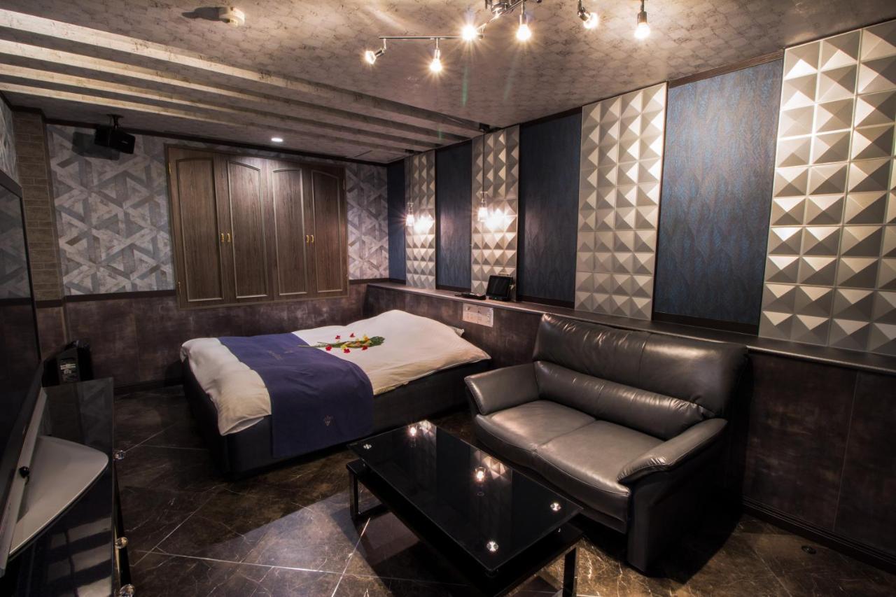 ホテル アンジュエトワール 堺 - Adult Only Sakai  Extérieur photo