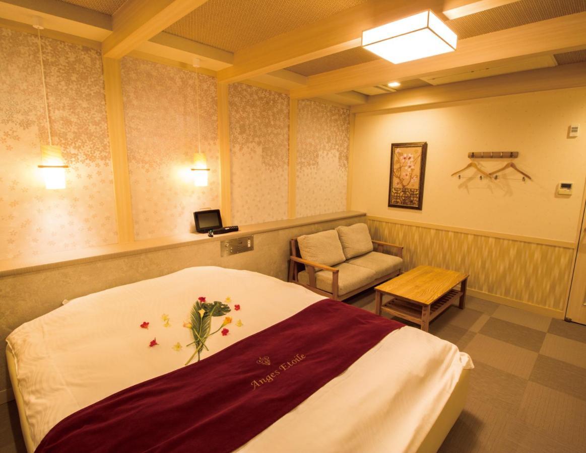 ホテル アンジュエトワール 堺 - Adult Only Sakai  Extérieur photo