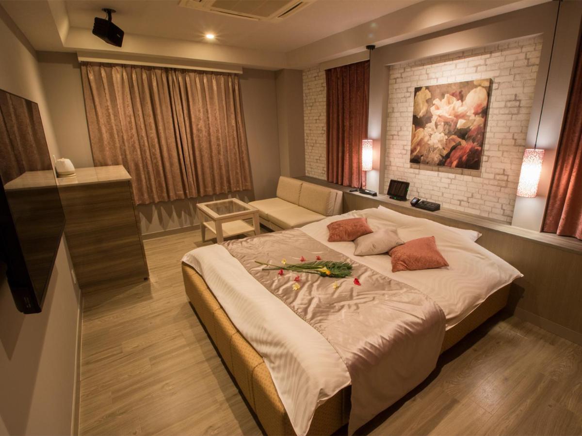 ホテル アンジュエトワール 堺 - Adult Only Sakai  Extérieur photo
